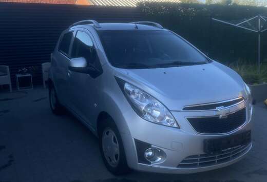 Chevrolet 1.2i LT