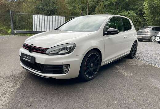 Volkswagen Golf 2.0 TSI DSG