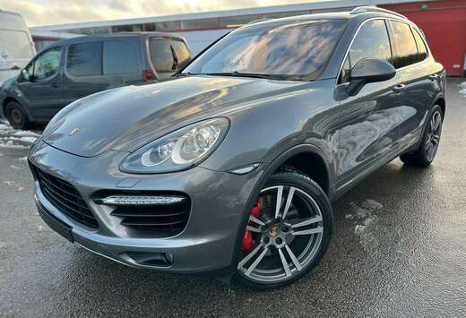 Porsche 4.8 Turbo V8 Tiptronic S