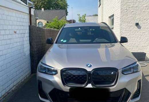 BMW iX3 80 kWh