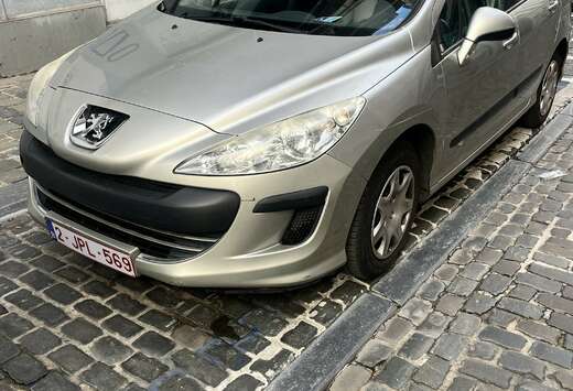 Peugeot 1.4i Confort