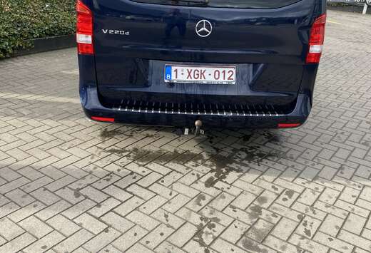 Mercedes-Benz (BlueTEC) d lang 7G-TRONIC