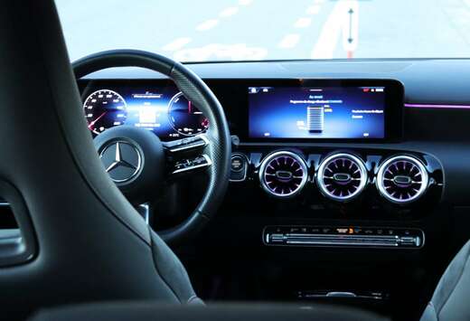 Mercedes-Benz e 8G-DCT AMG Line Advanced Plus