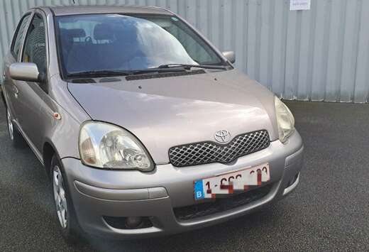 Toyota 1.0i VVT-i 16v Red Line Airco