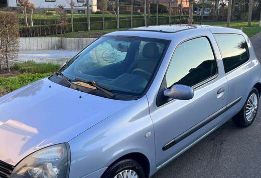 Renault 1.4i 16v Initiale