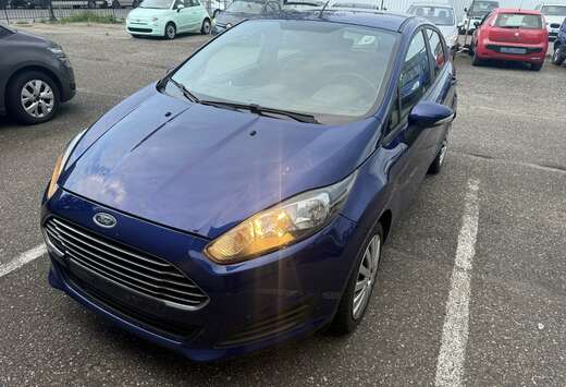 Ford 1.0 EcoBoost Champions Edition Plus S/S