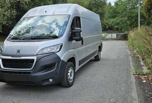 Peugeot 2.0 BlueHDi L3H3 Premium S/S