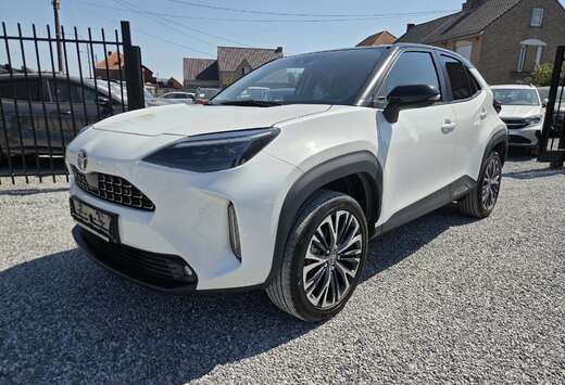 Toyota Hybrid 1.5i HEV E-CVT☆CAM☆DAB☆ADAPCRUISE ...