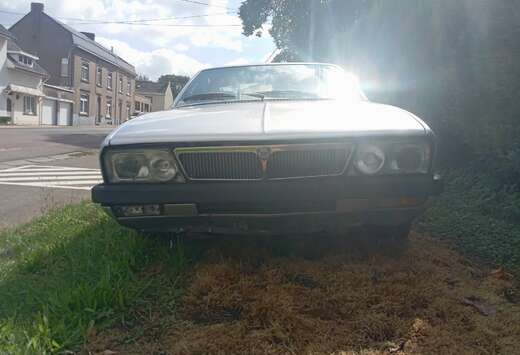 Lancia 2.5i