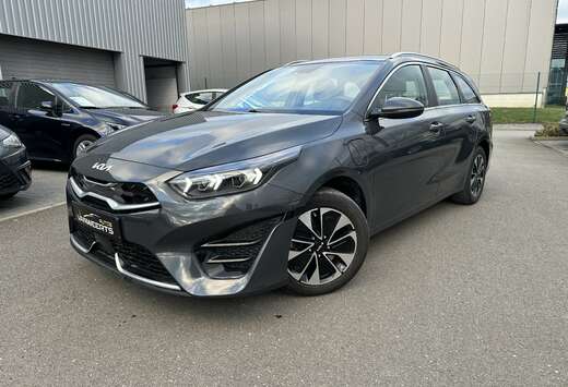 Kia 1.6 benzine + elektrisch, plug-in hybride.