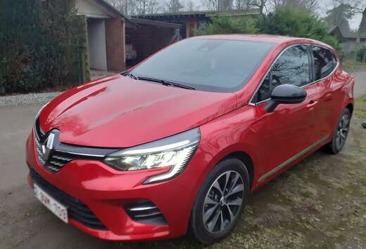 Renault Clio TCe 100 X-tronic INTENS