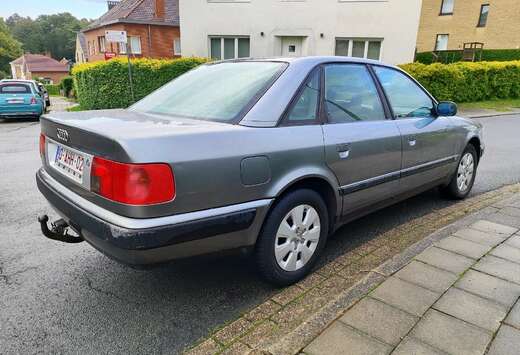 Audi 2.6 E avec AC