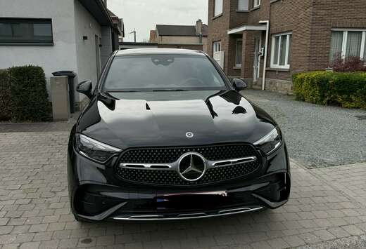 Mercedes-Benz Coupe d 9G-Tronic 4Matic AMG Line