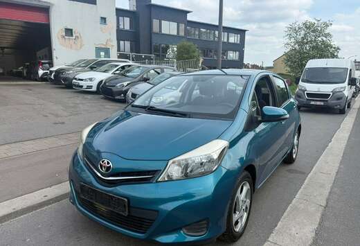 Toyota Yaris 1.0i VVT-i Comfort**12M GARANTIE**