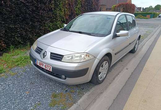 Renault Megane 1.4i 16v Authentique Référence