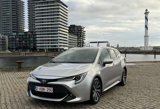 Toyota Toyota Corolla TS / Style 1.8 Hybride 2023