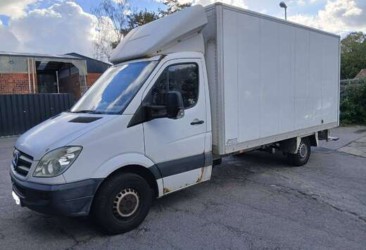 Mercedes-Benz 315 2.1 CDI A1