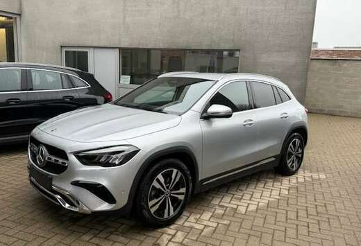 Mercedes-Benz Widescr-Trekhaak-Camera-Privacy Glas-Le ...