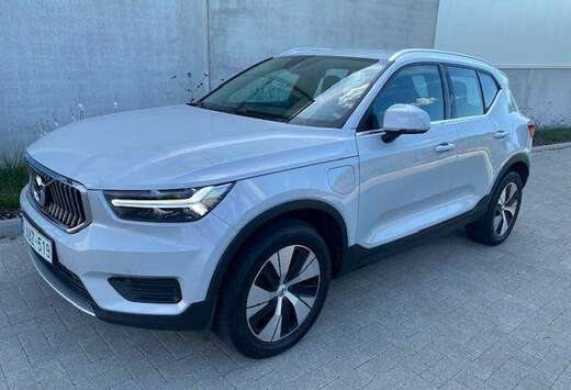 Volvo XC40 1.5 T4 INSCRIPTION EXPR