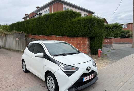 Toyota 1.0  CLIMATISÉE PRÊTE À IMMATRICULER GARANT ...