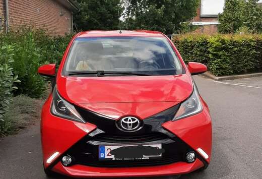 Toyota 1.0i VVT-i x-style