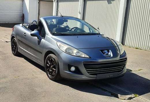 Peugeot Peugeot 207 CC 1.6 essence 2011  cabriolet