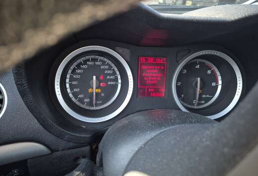 Alfa Romeo SW 1.9 JTDm 120 ECO Distinctive