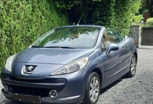 Peugeot CC 1.6 VTi 16V 120ch Feline