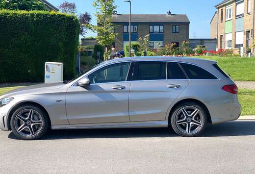 Mercedes-Benz amg turbo hybride 300de