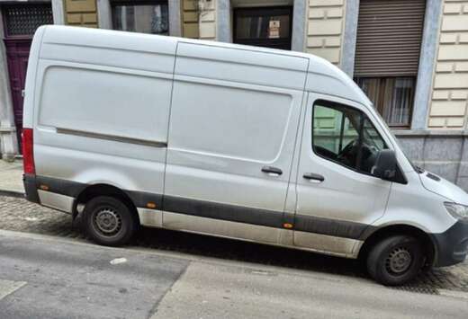 Mercedes-Benz 2.7 CDI VTG