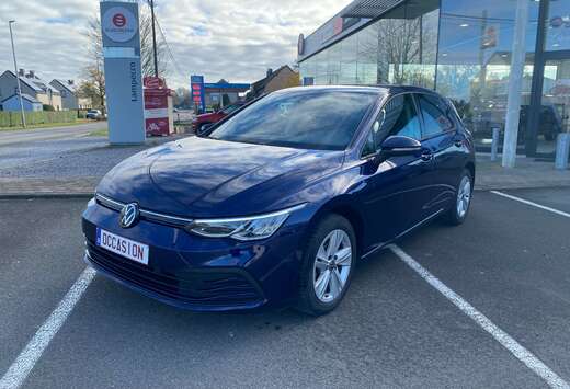 Volkswagen Golf 1.0 eTSI DSG CARPLAY CAMERA ALCANTARA