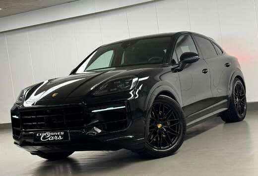 Porsche COUPE 3.0 SPORTDESIGN PANO HEAD UP CHRONO CAM ...