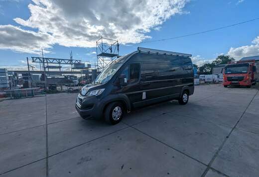 Peugeot Boxer 2.0 BlueHDi L3H2 Utility S/S