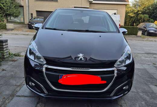 Peugeot 208 1.2i PureTech Style