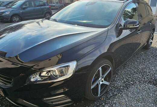 Volvo V60 1.5 T3 Dynamic Edition Gear. (No Fleet)