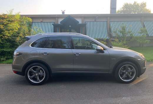 Porsche Cayenne S Hybrid Techart