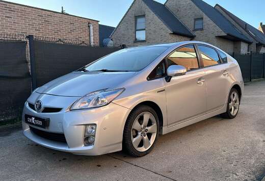 Toyota Prius Hybrid 1.8i VVT-i Luna