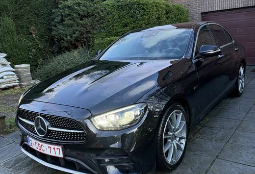 Mercedes-Benz E 300e Amg Lines