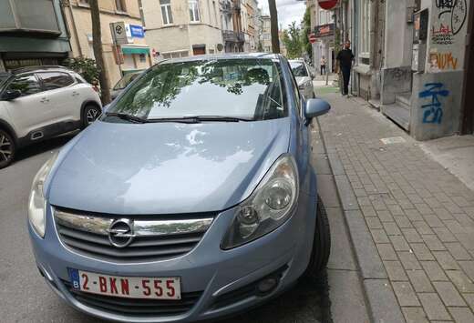 Opel 1200 Essence