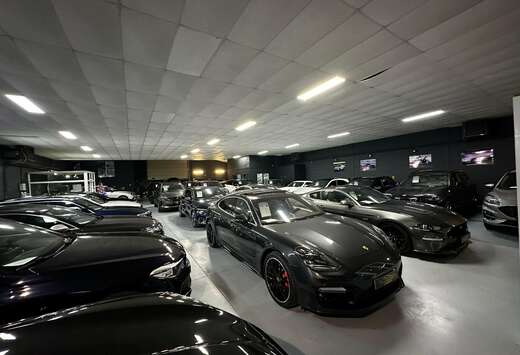 Maserati 3.0 V6 FACELIFT NAVI CAMERA BI-XENON 350CV E ...