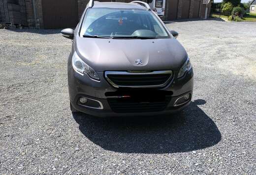 Peugeot 1.2 PureTech 82ch BVM5 Access