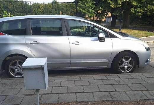 Peugeot 1.6 HDi Premium Pack FAP