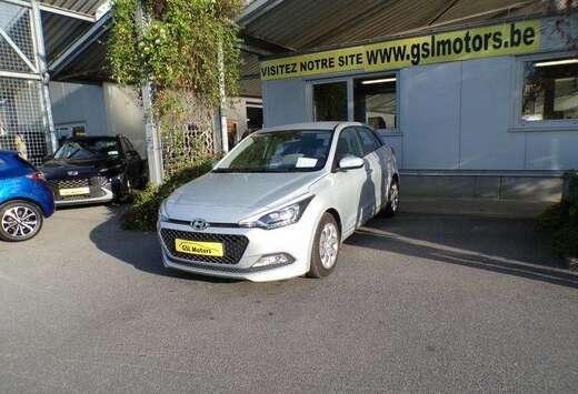 Hyundai 1.2 84cv Blanc 01/16 Airco Capteurs Cruise
