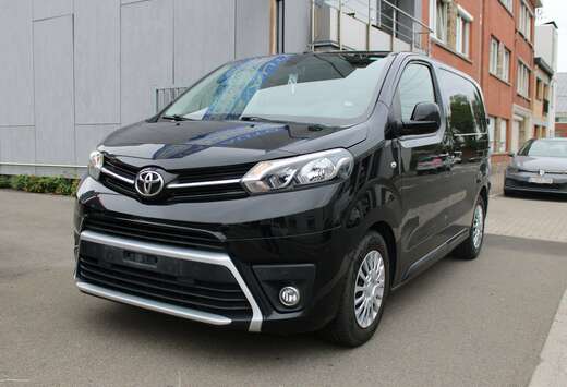 Toyota 1.6 D-4D+ CAMERA  // 10700 € + TVA 21% //