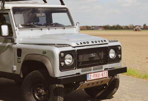 Land Rover 110 - 2.4 Turbo