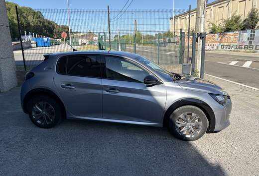 Peugeot e-208 50 kWh Allure Pack