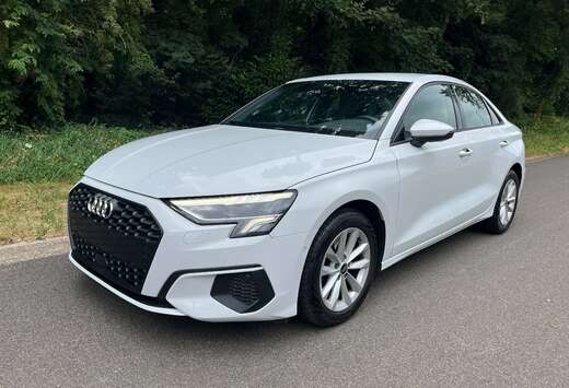 Audi 30TFSI Automaat G7  Camera,Leder,Led Matrix, Gps