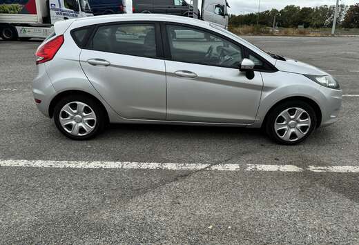 Ford 1.25i Sound Connection Trend