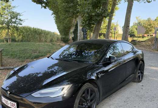 Tesla 75 kWh Dual Motor