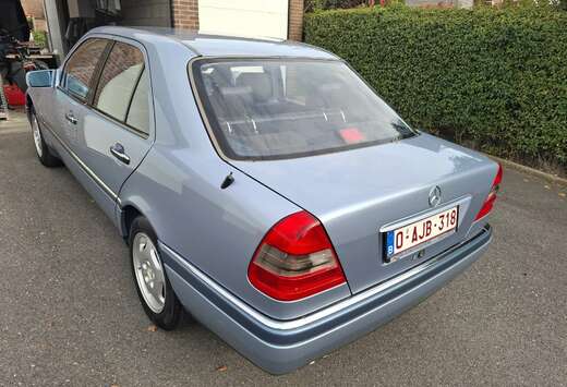 Mercedes-Benz Elegance